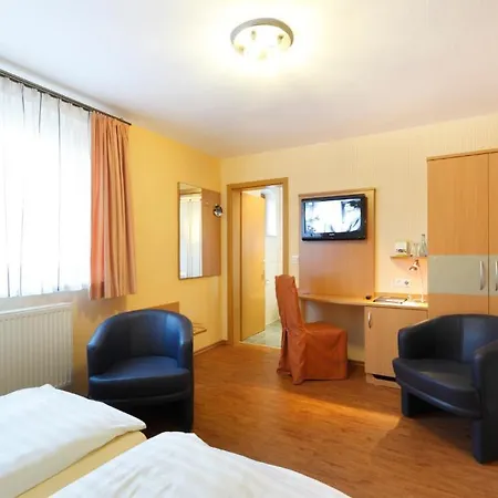Stern 4*