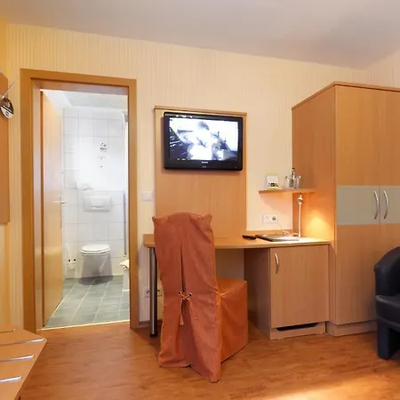Stern Pensjonat 4*