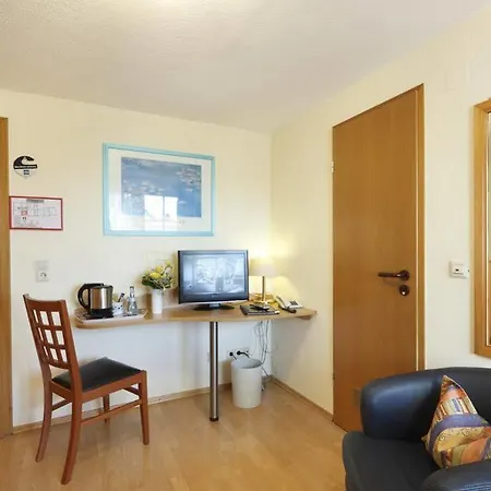 ゲストハウス Stern